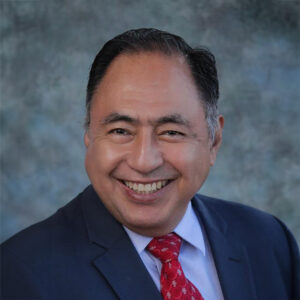 Dr. Rafael Velázquez Flores