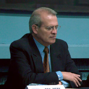 Dr. Roberto Peña Guerrero